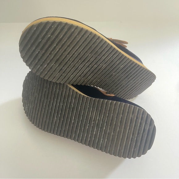 EARTH Lyra Navy Velvet clogs with buckle • size 7 - Picture 7 of 12